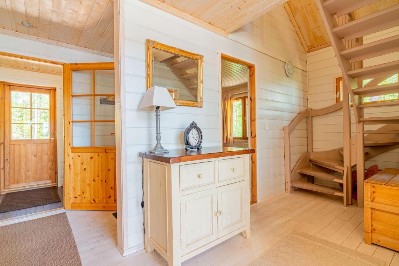 Patalaiska Cottage With Private Beach Ruokolahti Extérieur photo